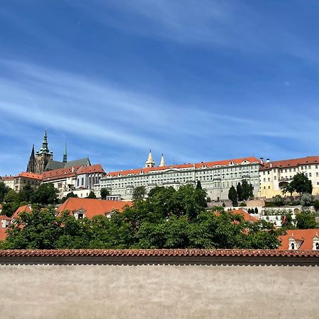 ลักชัวรี แฟมิลี โฮเทล รอยัล พาเลซ Hotel ปราก ภายนอก รูปภาพ The Hradčany